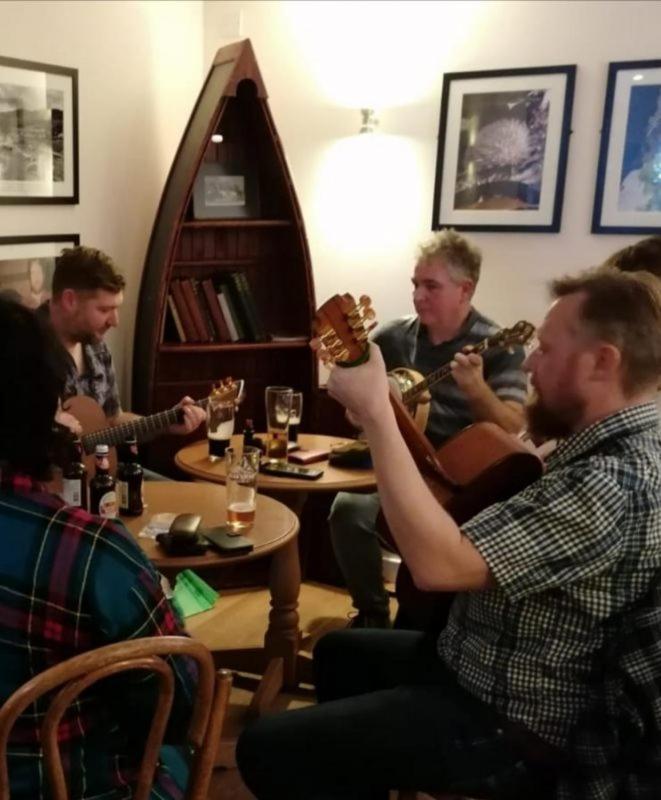 Glenuig Inn Lochailort Екстериор снимка